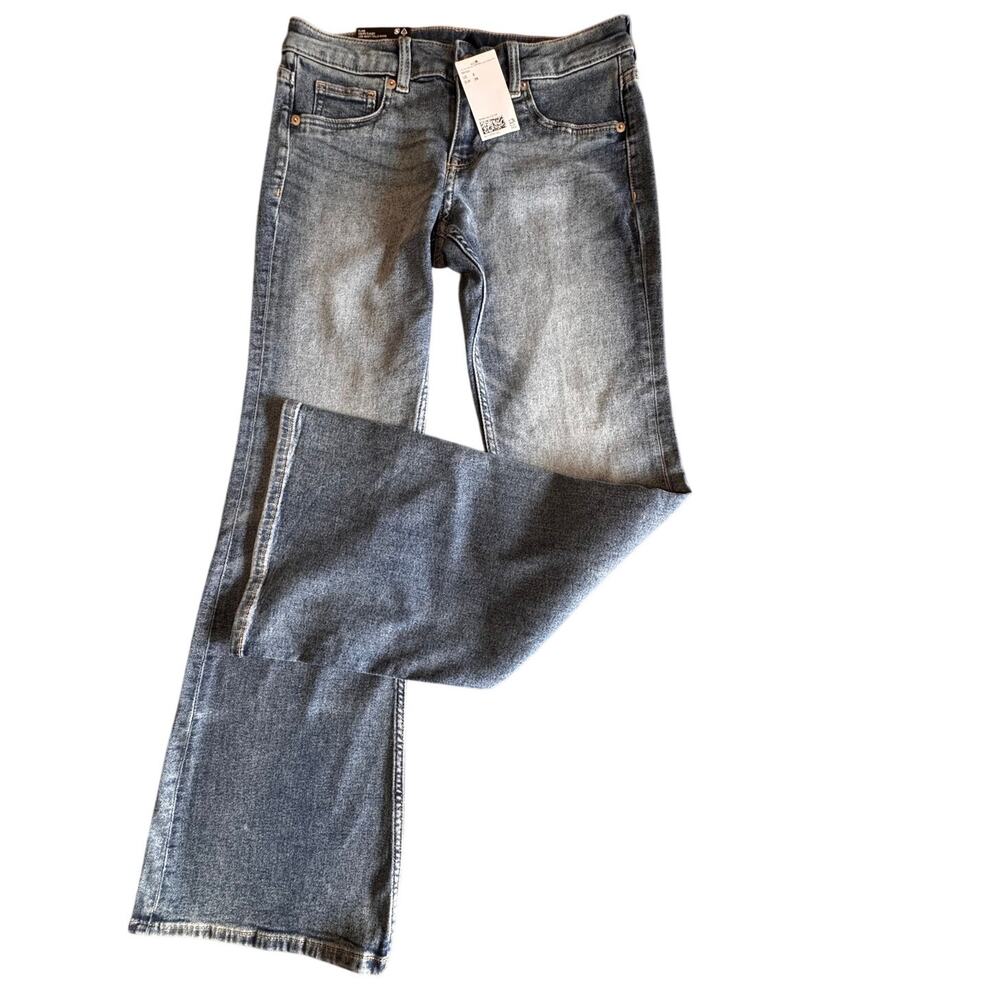 Nwt H&M DIVIDED Women's Blue Curved Leg High Waist Denim Jeans Size 6 - Picture 4 of 8